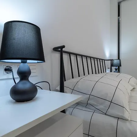 Loft Danielhome アパート